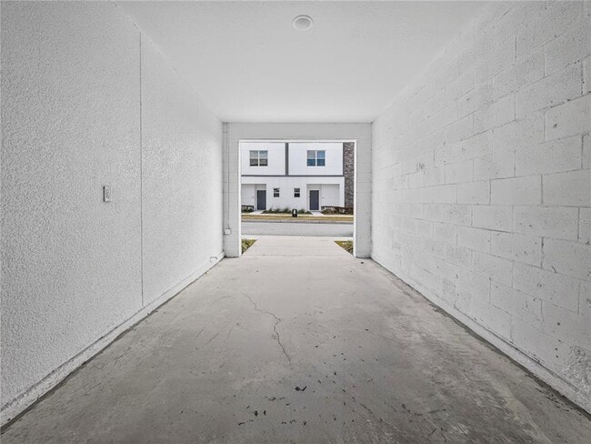 Building Photo - 612 Trikomo Dr