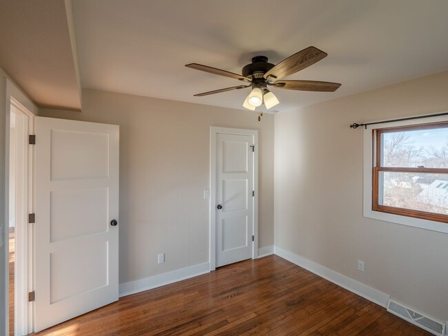 Building Photo - Westwood