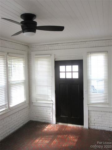 Building Photo - 511 S 4th St