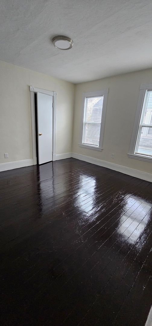 Building Photo - 11-15-15 Fairmount St