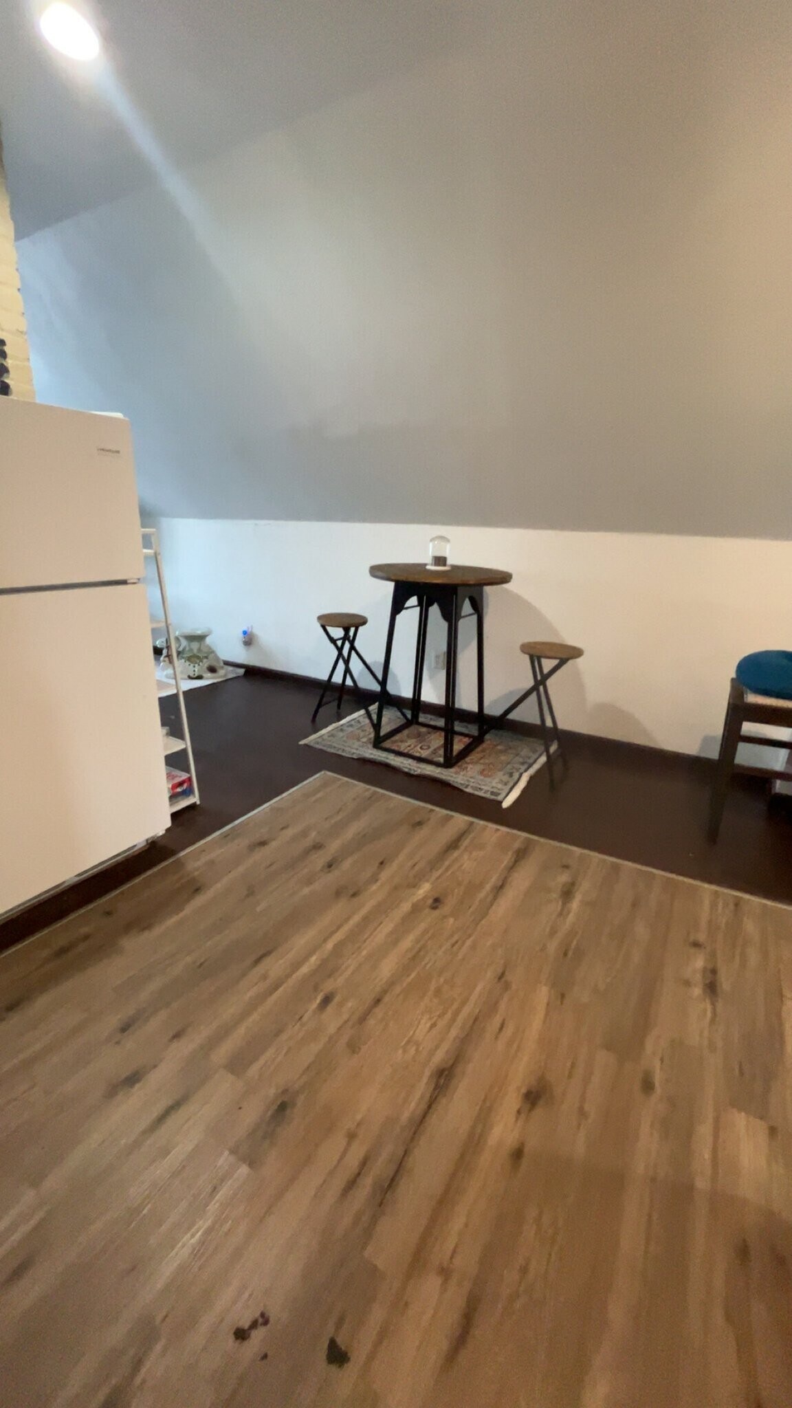 Building Photo - 3454 E 76th St