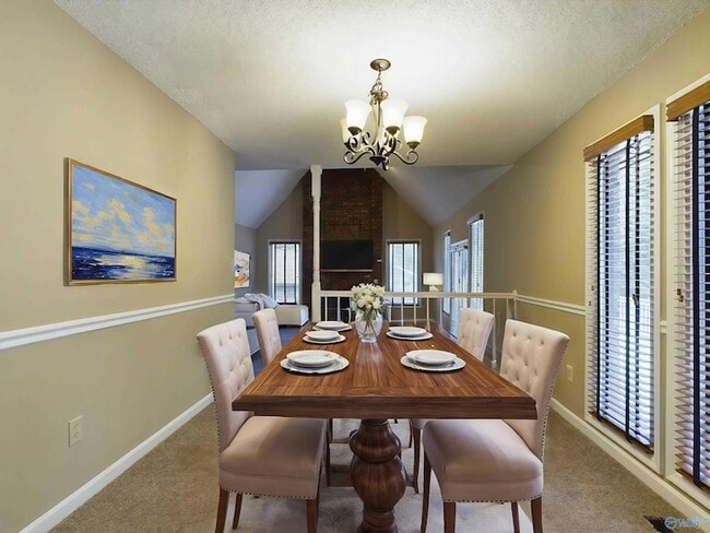 Building Photo - 1016 Seina Vista Dr