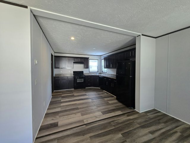 Primary Photo - 127 111th Square NE