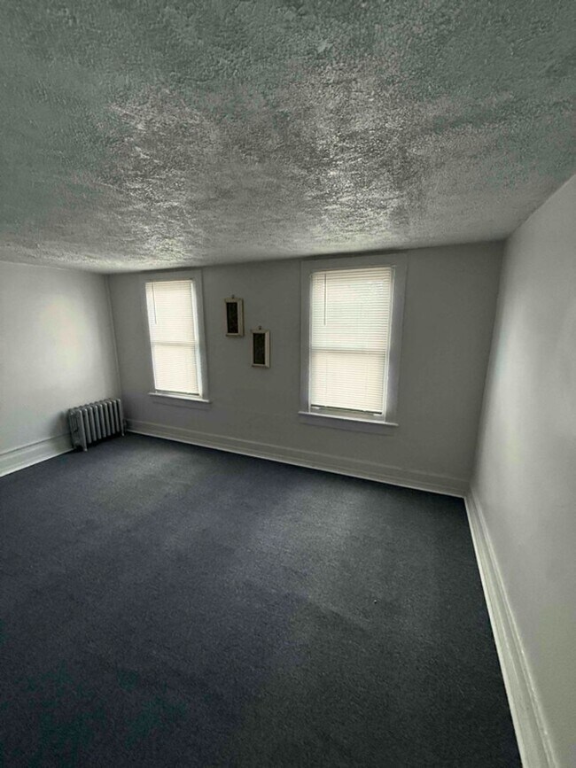 Building Photo - Charming 1-Bedroom Apartment in West Scranton – $1,050/Month
