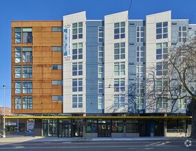 Building Photo - Minnie Flats