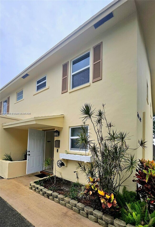 Primary Photo - 3038 NW 69th Ct