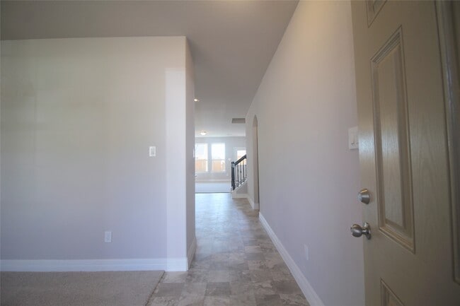 Building Photo - 3419 Hughes Mdw Wy