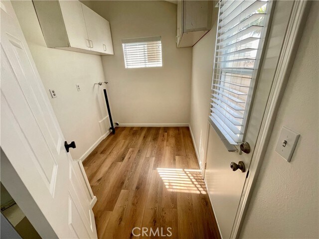 Building Photo - 5072 Edinger Ave