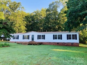 Building Photo - 1691 Hopewell Church Rd