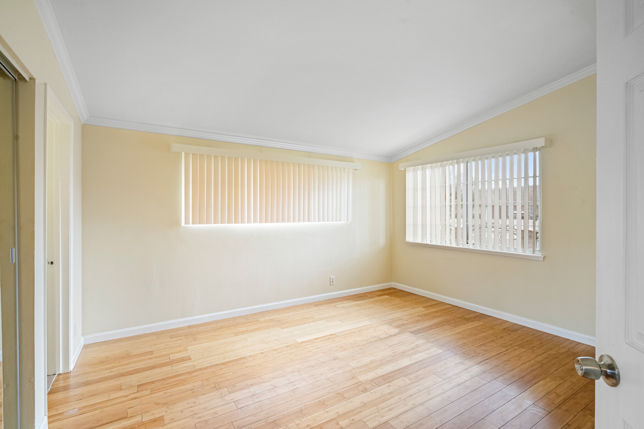 Master Bedroom - 22321 Hartland St