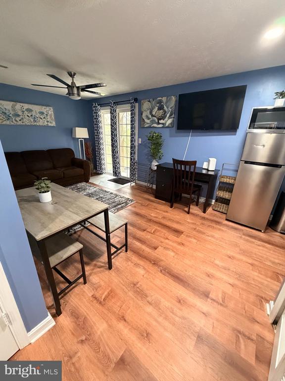 Building Photo - 311 Kings Crest Dr