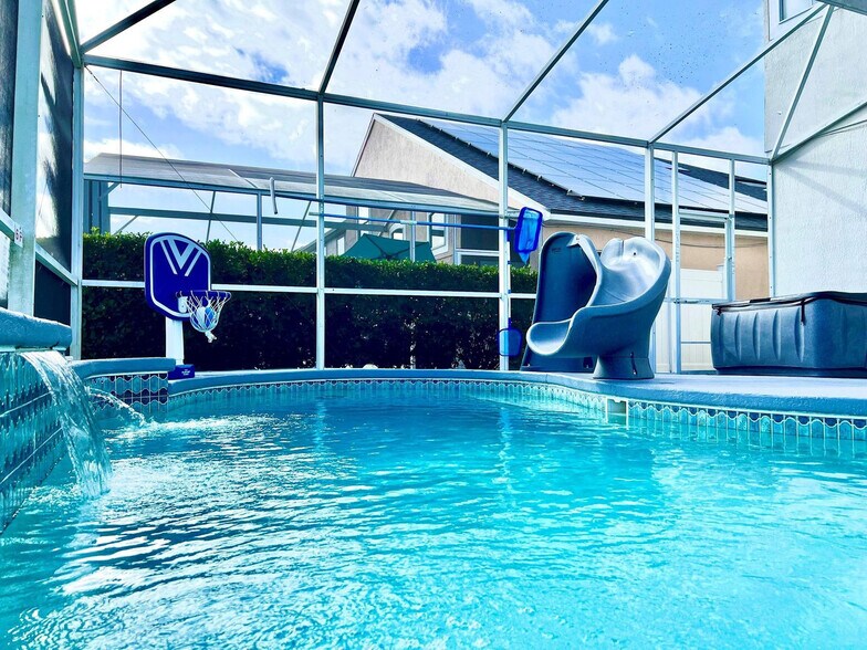 Building Photo - 1145 Troon Cir