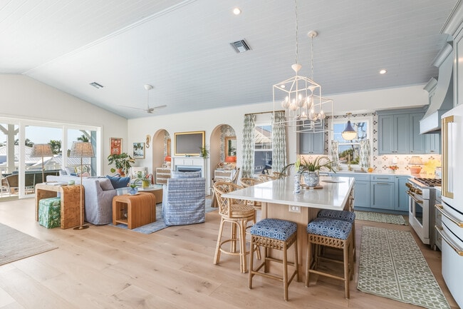 Building Photo - 1874 18th St