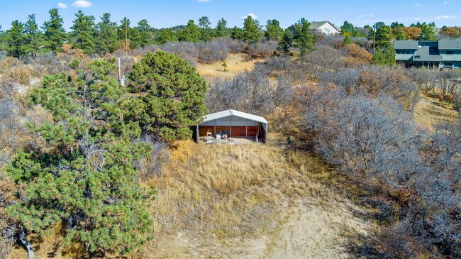 Building Photo - 1020 Walsen Rd