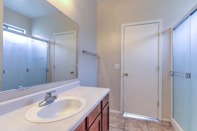 Building Photo - $500.00 OFF FIRST MONTH RENT!!!!! Rancho Sahuarita