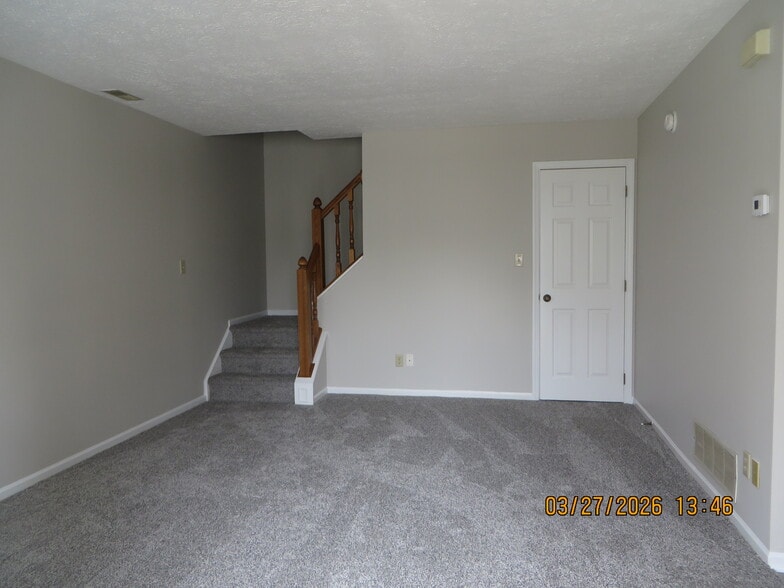 Building Photo - 700 High St