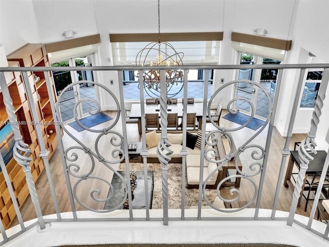 Building Photo - 3155 NE 184th St