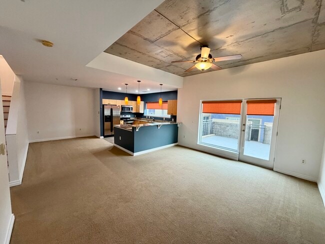 Open floor plan kitching/living/dining - 1101 18th Ave S