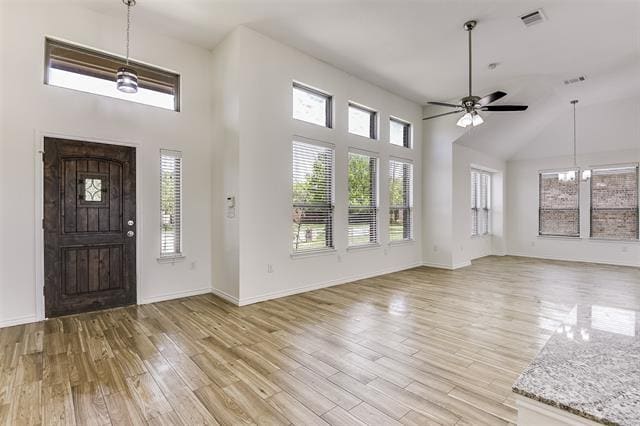 Building Photo - 8518 Linda Vista Dr