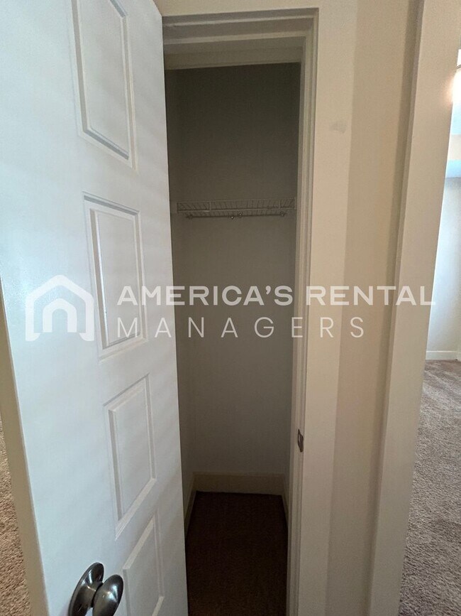 Building Photo - MOVE IN SPECIAL!!! - Home Available for Rent in Margaret, AL... Available to View Now! - Sign a l...