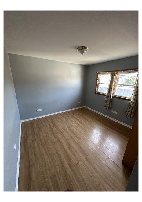 Building Photo - 3110 W 59th St
