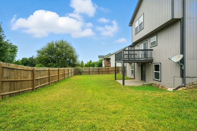 Building Photo - Beautiful Single Family Home, Sutter Woods...