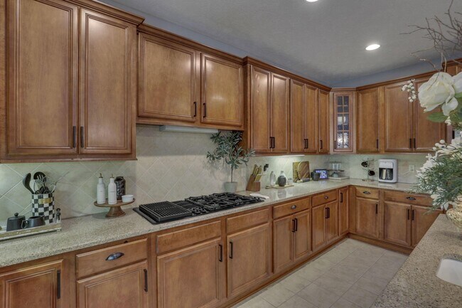 Building Photo - 7097 Pleasant Colony Cir