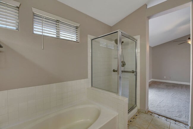 Building Photo - FOR RENT Palm Canyon