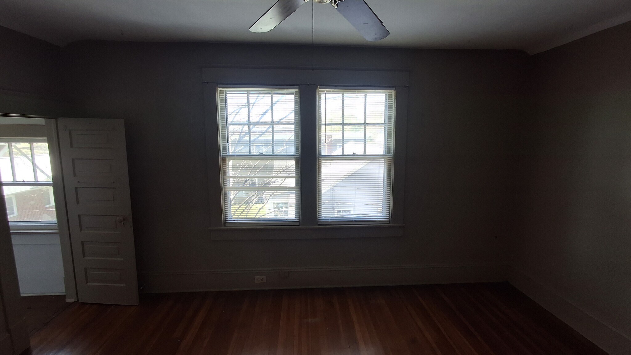 upstairs bedroom - 607 Guilford Ave