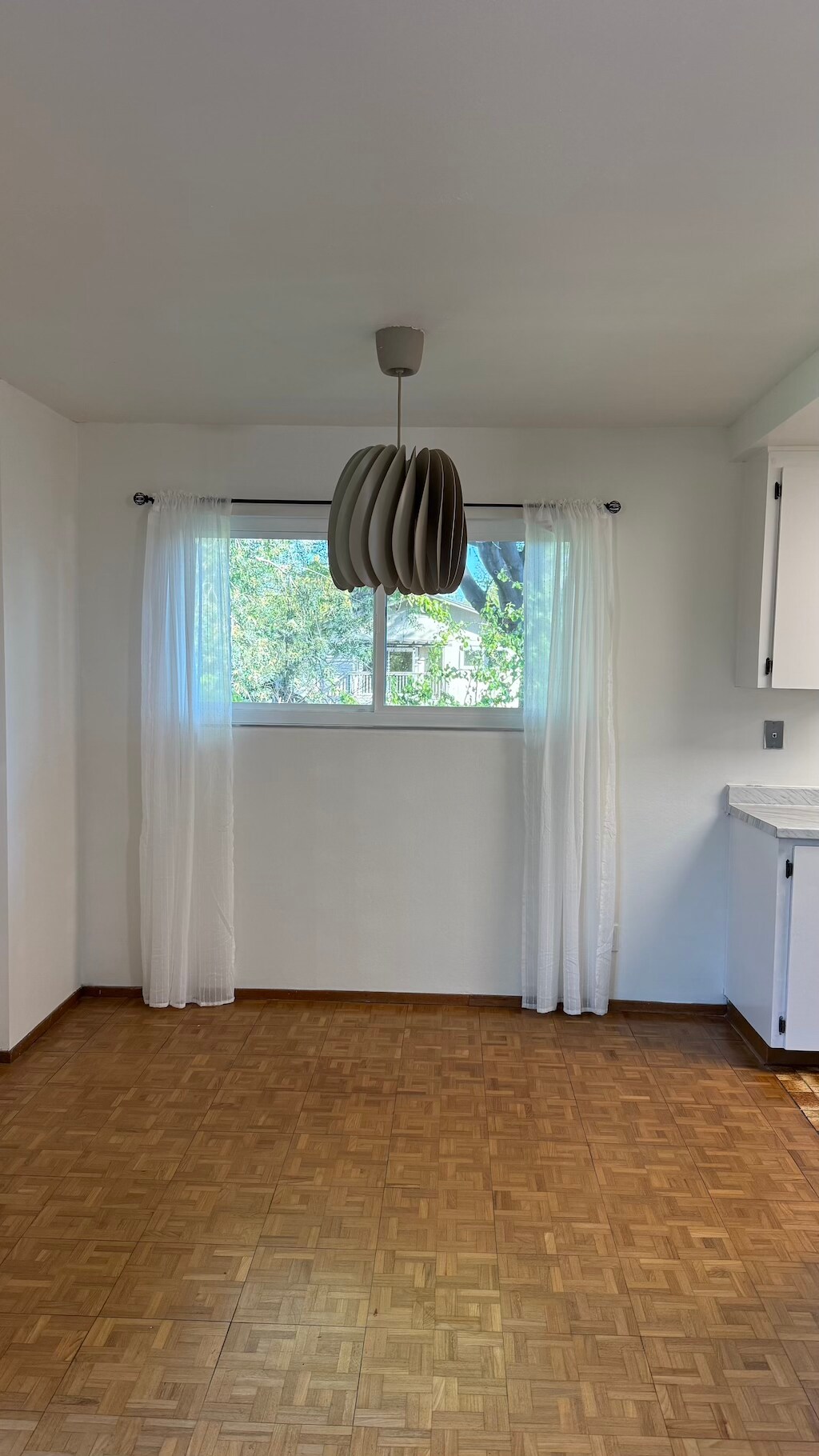 Dining room - 88 Flynn Ave