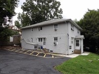 Building Photo - 2 Hasbrouck Ave