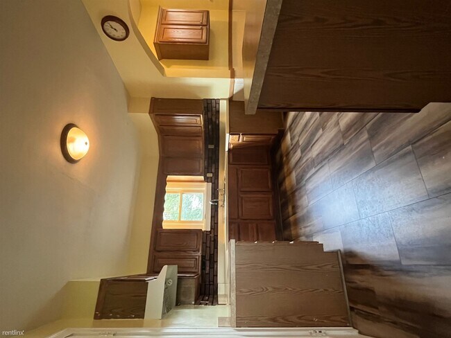 Building Photo - 3 br, 1.5 bath House - 529 Theo Moll Dr