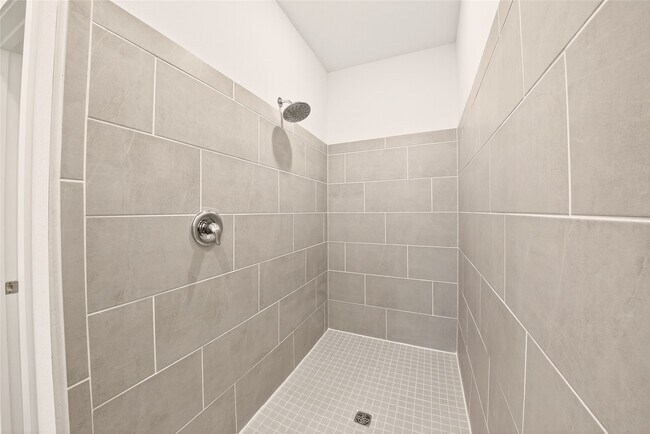 Building Photo - 16314 Texas Flatland Wy