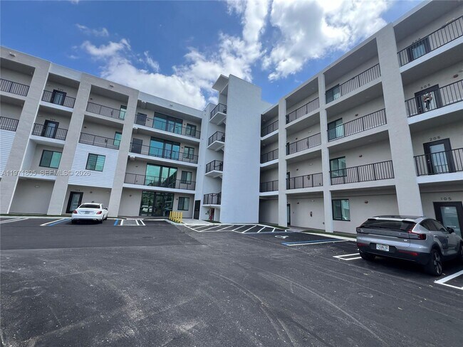 Building Photo - 8001 NW 41st St