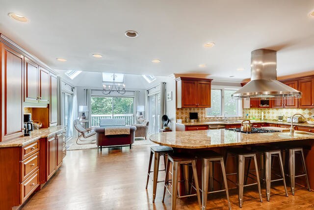 Building Photo - 5446 N Tall Oaks Dr