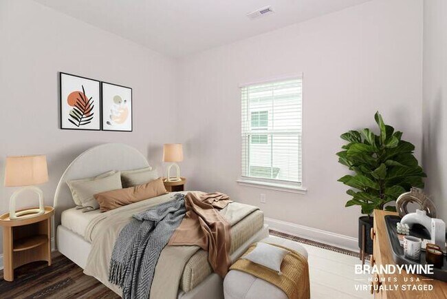 Building Photo - 1032 Wildflower Dr