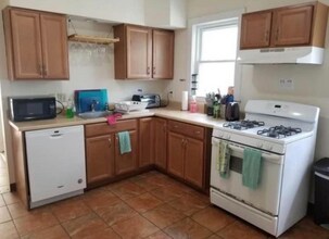 Building Photo - 4.0 bedroom in Cambridge Massachusetts 02140