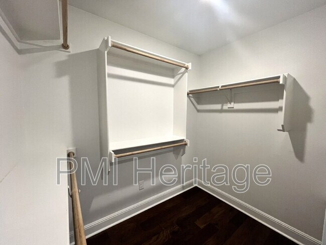Building Photo - 3661 Ambrosia Ln