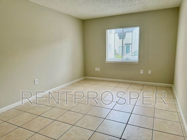 Building Photo - 4203 S Semoran Blvd