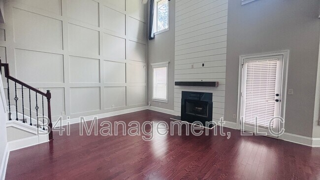 Building Photo - 3025 Bridgehaven Ct