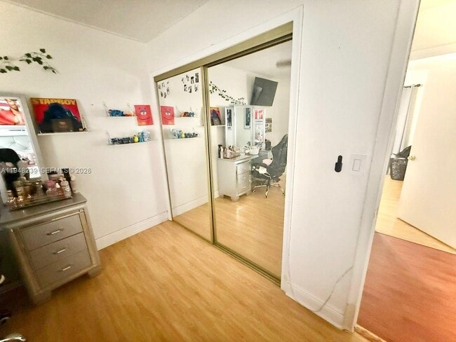 Building Photo - 6426 SW 134th Pl