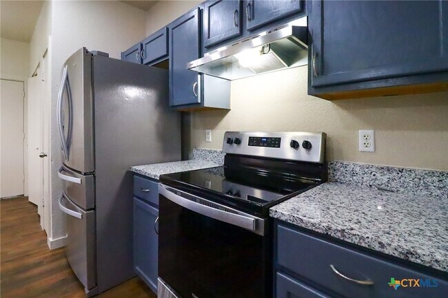 Building Photo - 3218 Rampart Loop