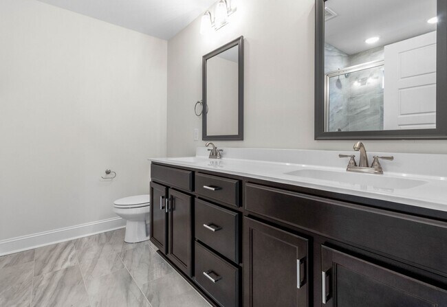 Building Photo - 2628 Rafiki Dr