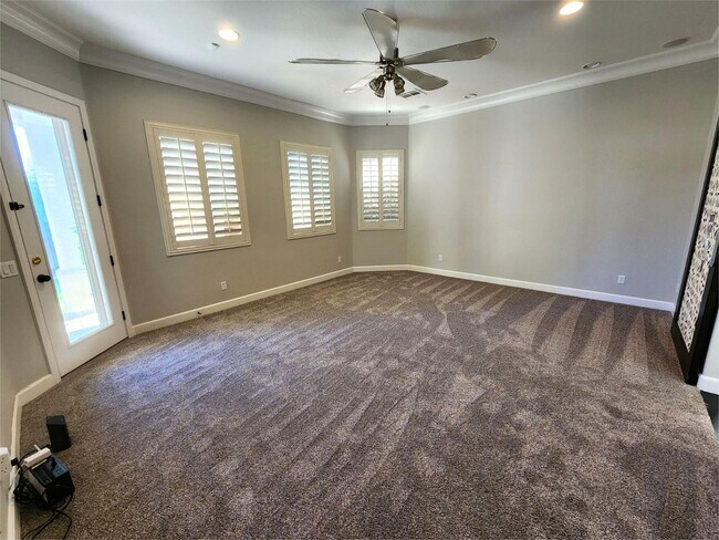 Building Photo - Spacious, Upgraded Single-Story Home in Su...