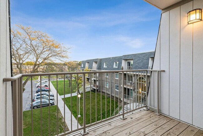 Building Photo - 838 Mcintosh Ct