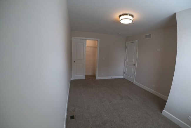 Building Photo - 10750 Clock Tower Dr