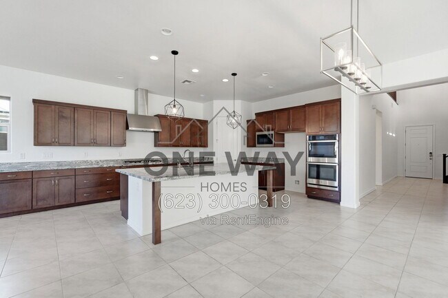 Building Photo - 9960 E Seismic Ave