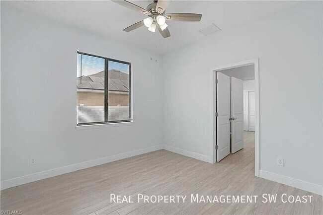 Building Photo - 4575 Catalina Ln