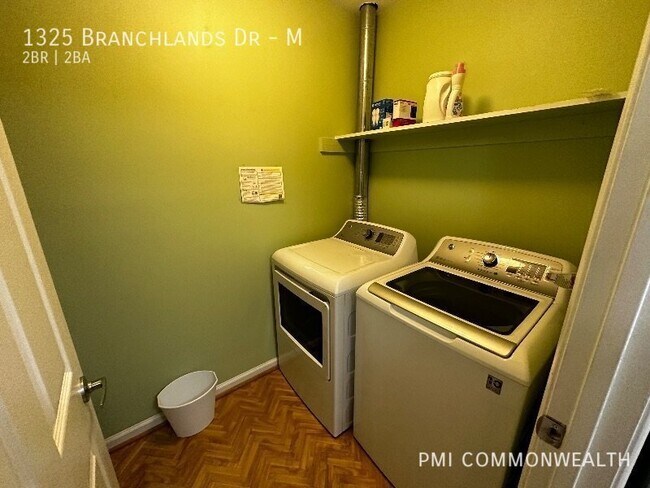 Building Photo - 1325 Branchlands Dr