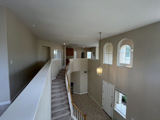 Building Photo - COMING SOON!!! 4 bedroom 3 bathroom home in Elk Grove!